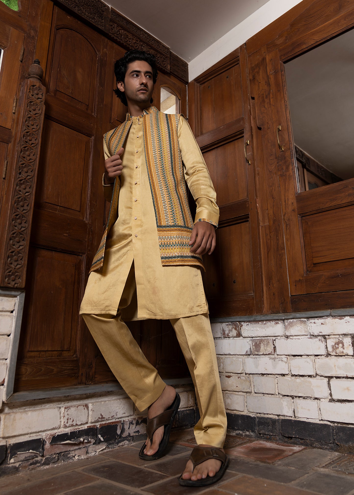 Sequin Thread Work Shrug with Kurta Set - Sahara