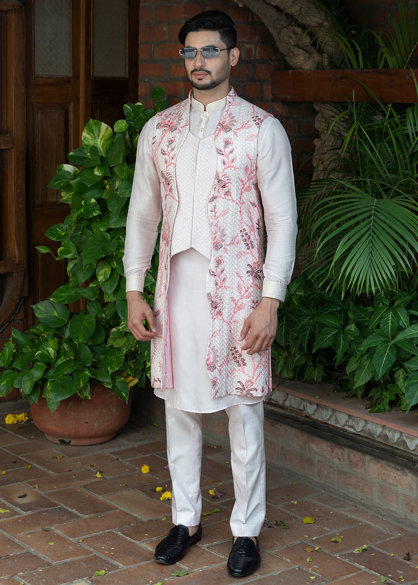 Powder Pink Thread Work Koti Kurta Set - Palash