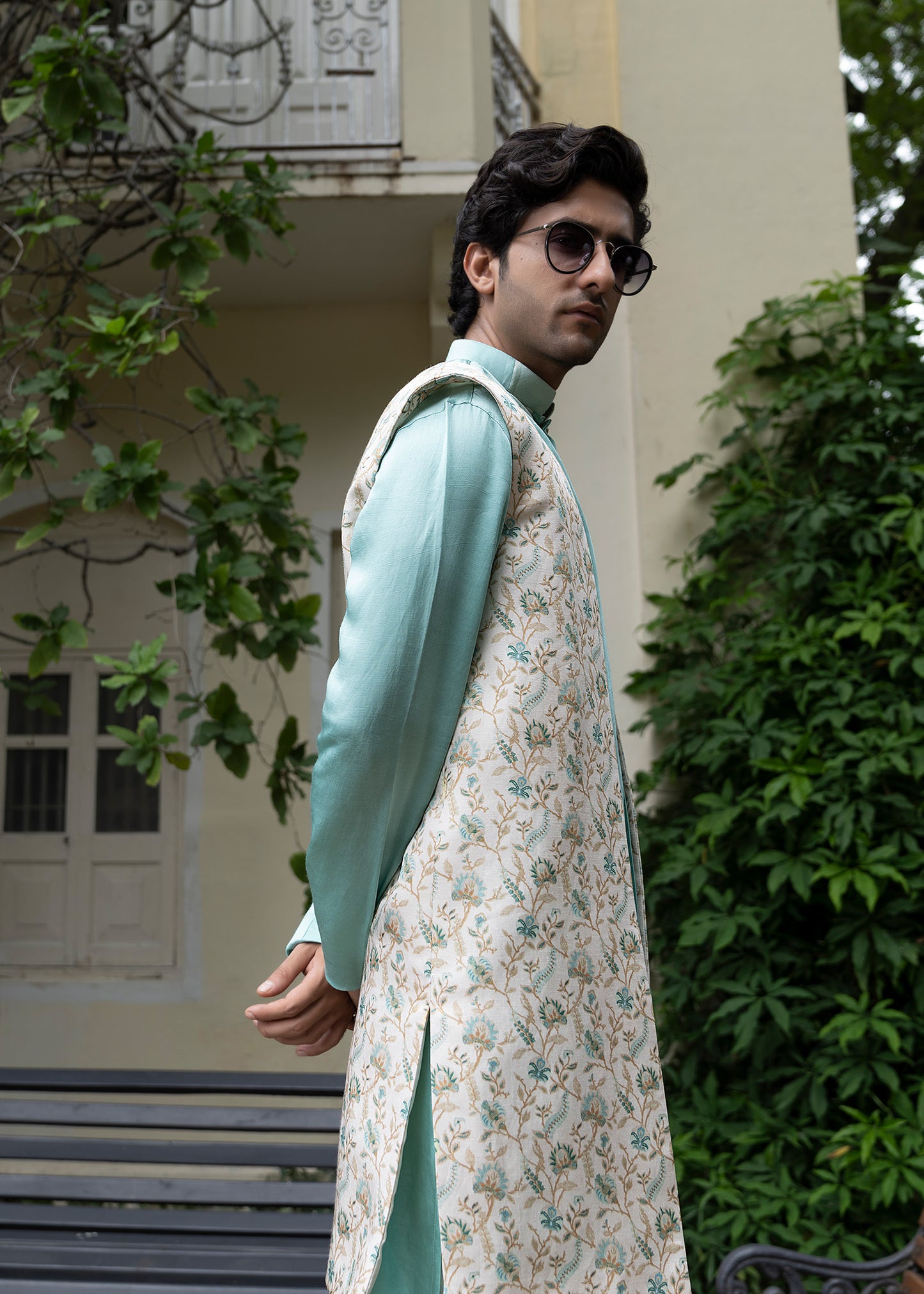 Ivory Blue Open Shrug with Kurta Set - Nilgiri